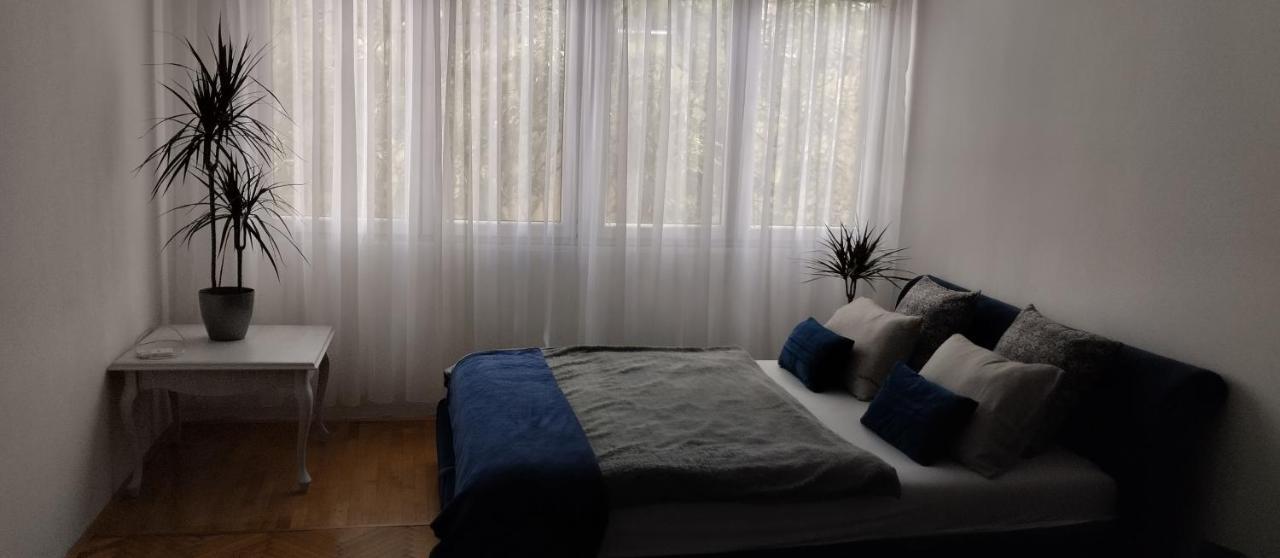 Aria 2 Apartment *